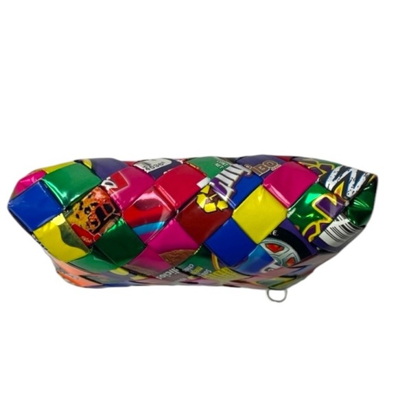 Handcrafted Recycled Juice Boxes Small Coin Purse Colorful Fun Zip Zipper Bag - Picture 6 of 16